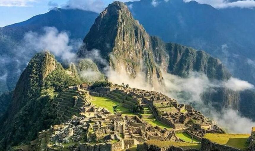 Camping in Peru