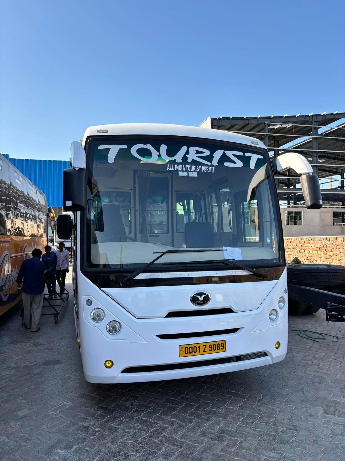 Mini Ac Bus